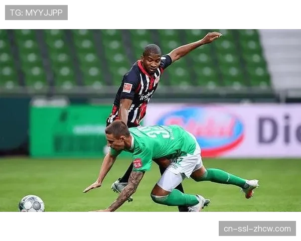 战术复盘:霍芬海姆如何通过高位逼抢限制拜仁的进攻组织 战术复盘:霍芬海姆如何通过高位逼抢限制拜仁的进攻组织