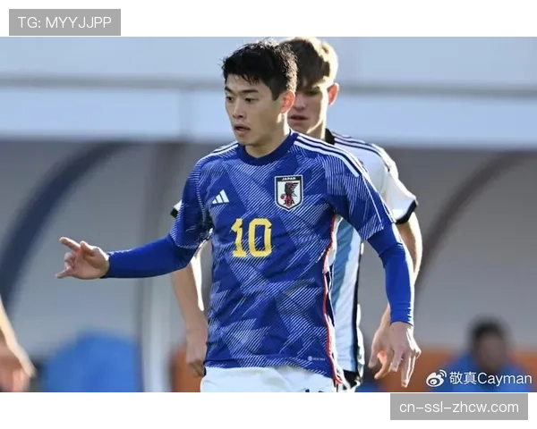特写：一位日本青年球员加盟西乙球队，其训练日志在日本NHK纪录片频道播出