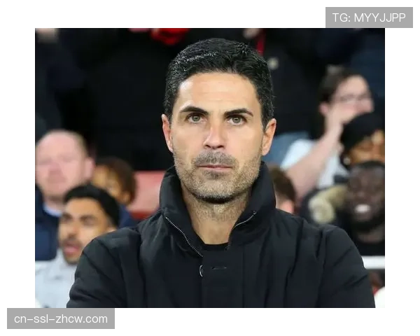 深度战术：阿尔特塔如何通过变阵三后卫破解曼联的高位逼抢