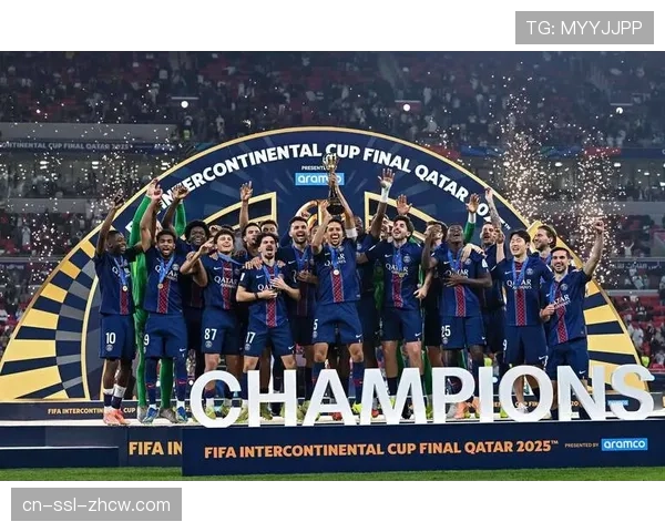 巴黎圣日耳曼公布大名单,后防核心马尔基尼奥斯伤愈复出 巴黎圣日耳曼公布大名单,后防核心马尔基尼奥斯伤愈复出